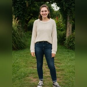 Large Off-White Cream Relax Fit Crew Neck Thick Waffle Knit Sweater Minimalist